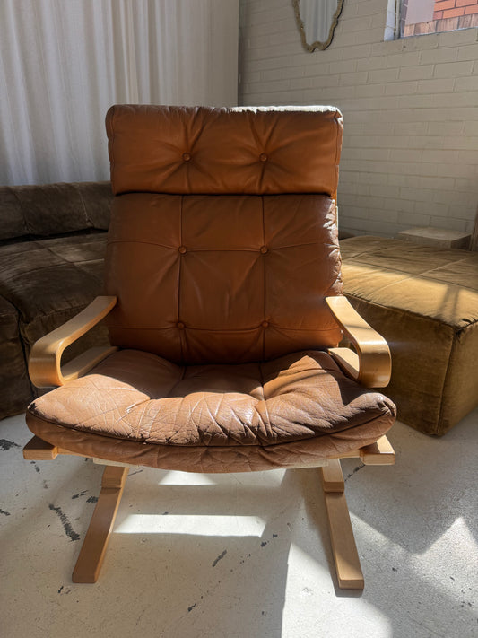 Vintage Skyline Leather Chair by Hove Mobler