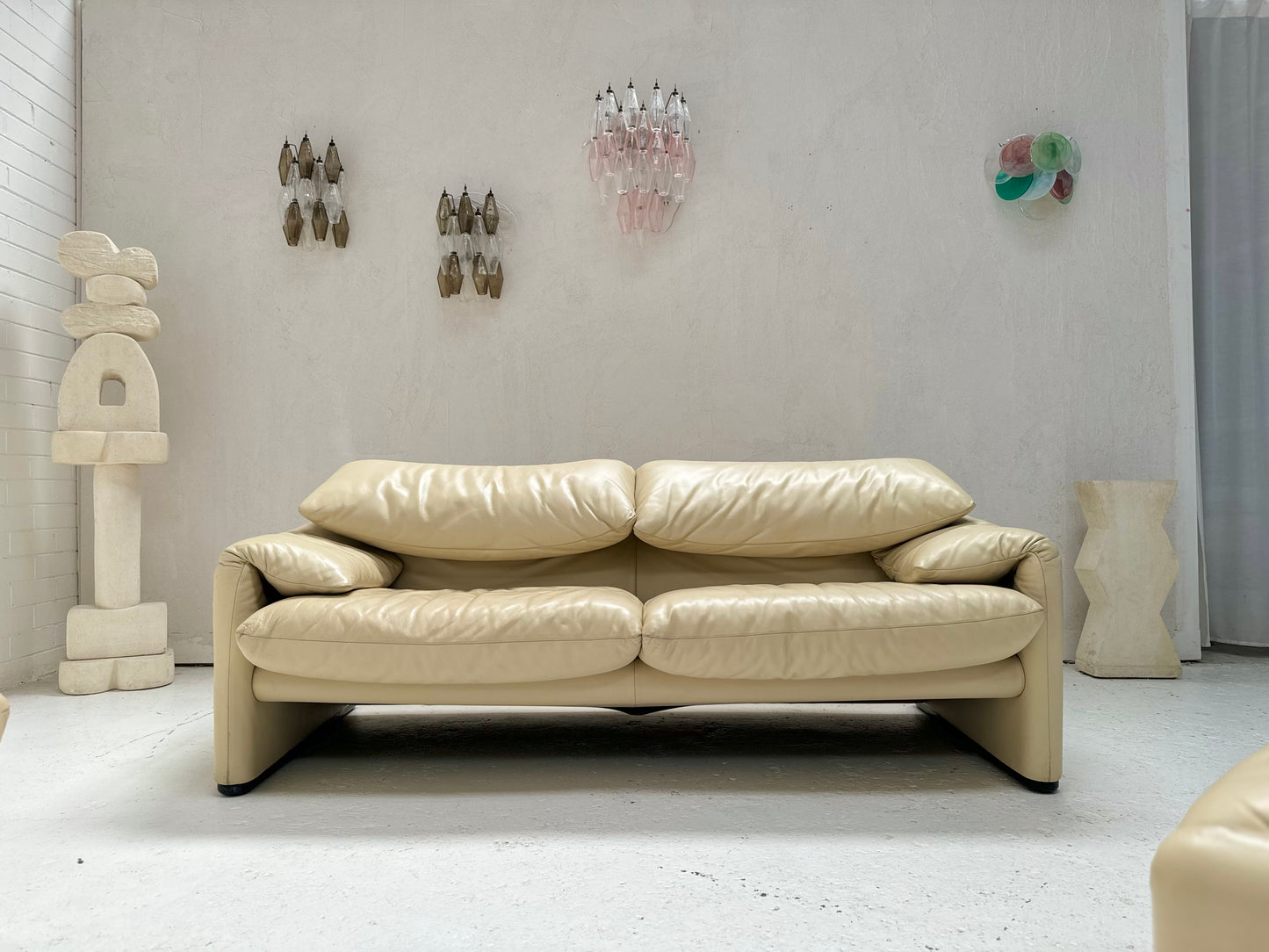 Cassina Maralunga Cream Leather Sofa by Vico Magistretti