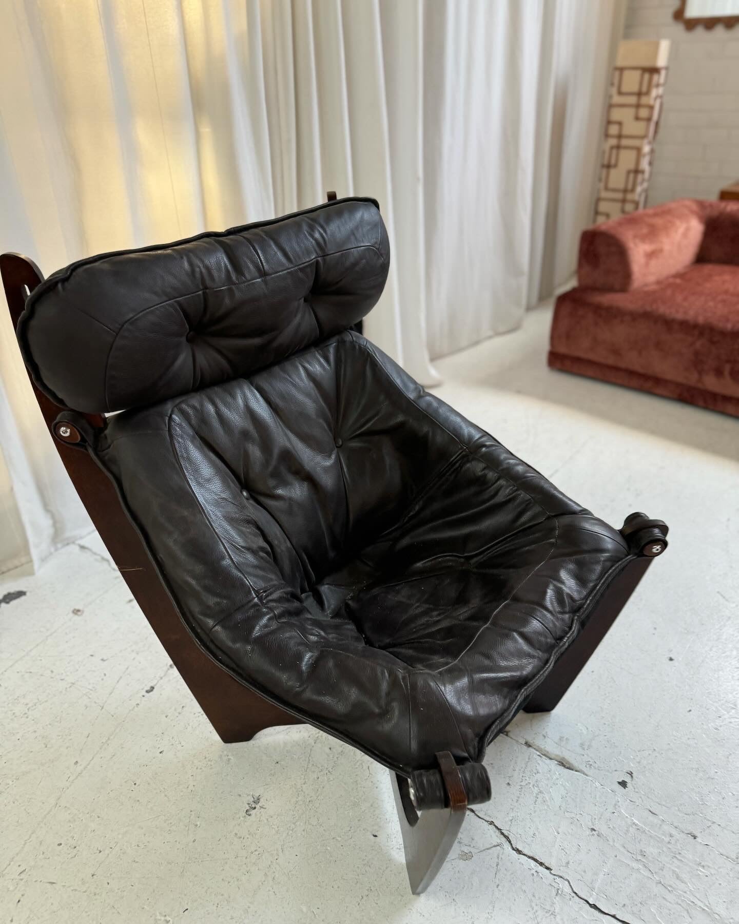 Vintage Luna High Back Chair