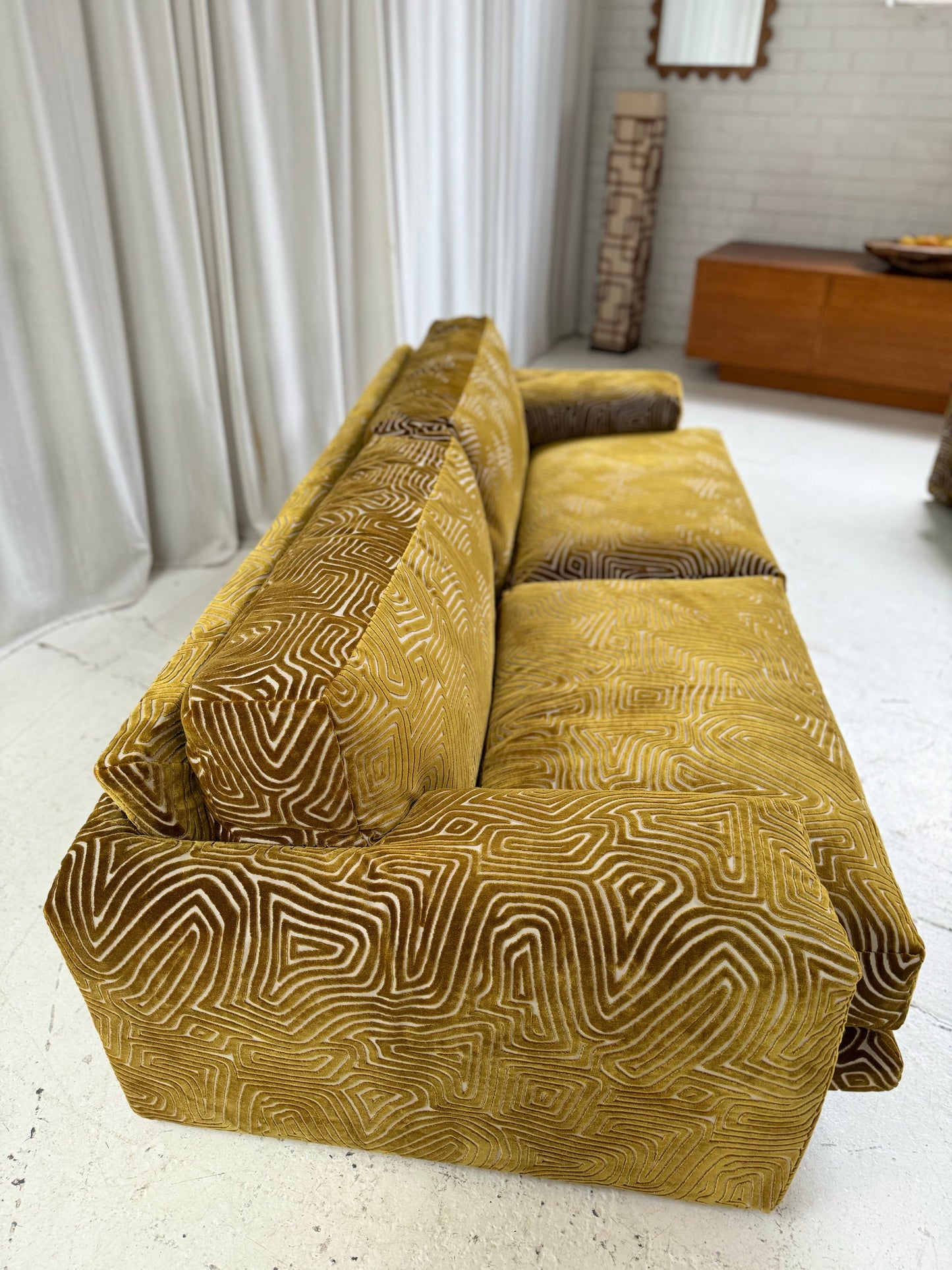 Midday Sofa by Giovanni Offredi for Sapporiti Italia
