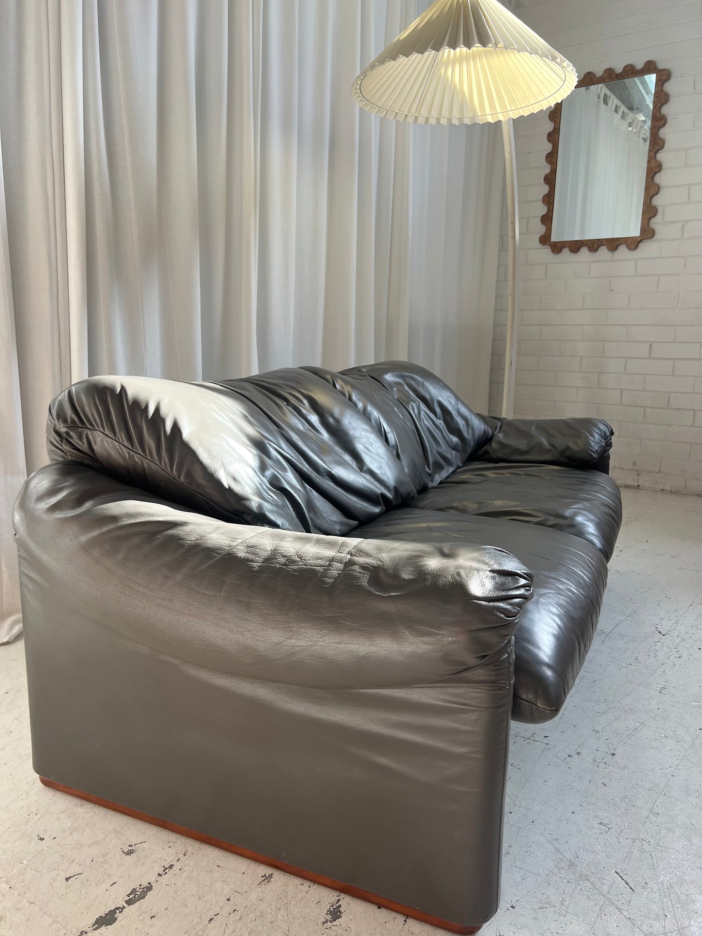 Cassina Maralunga Grey Leather Sofa by Vico Magistretti