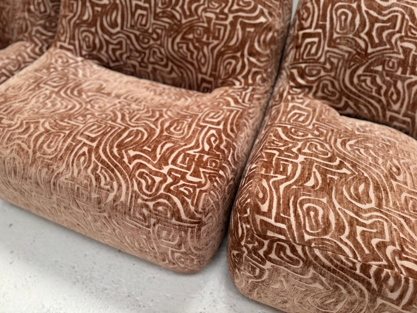 Featherston Numero Set Restored - Patterned