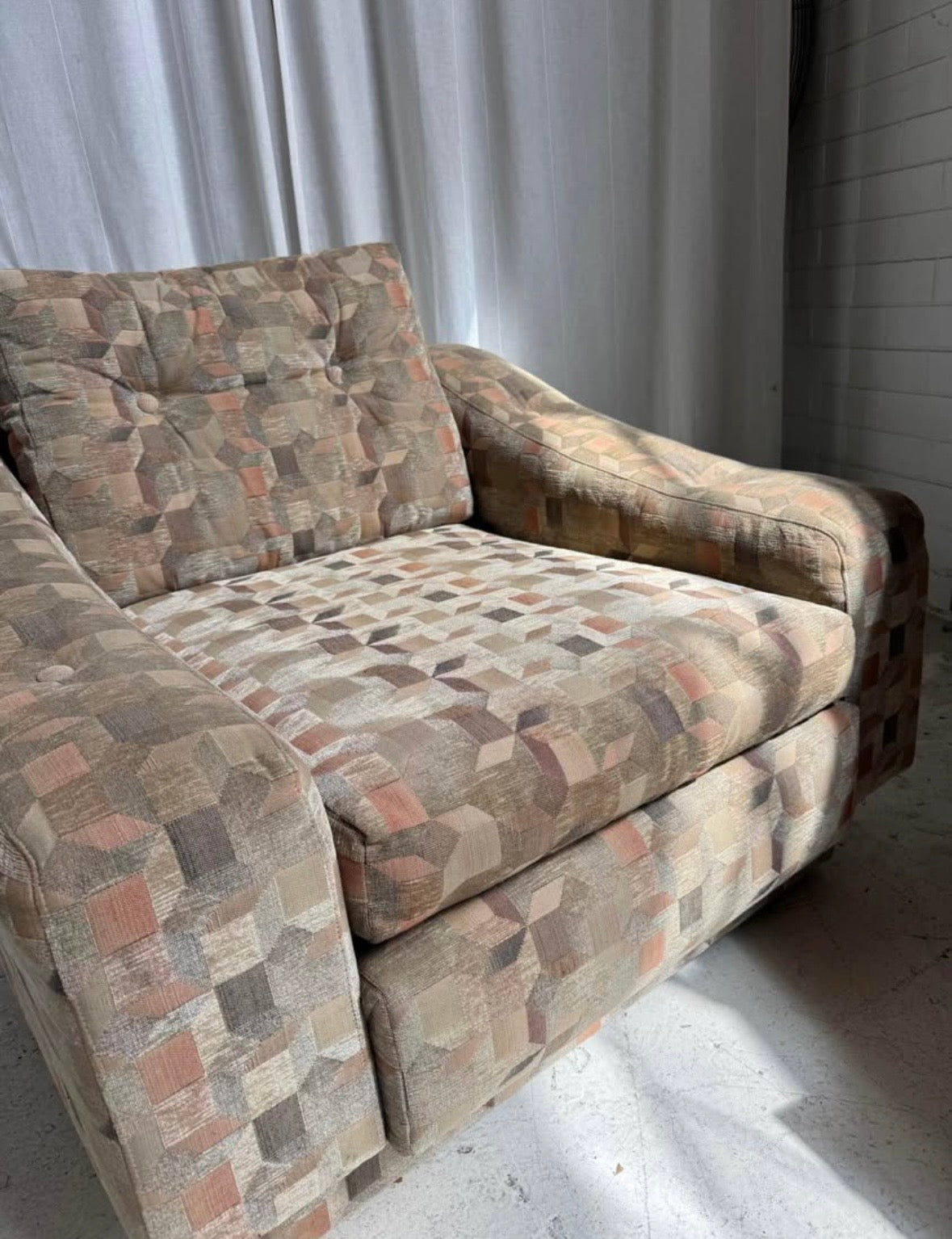 Parker Armchair - 1 available