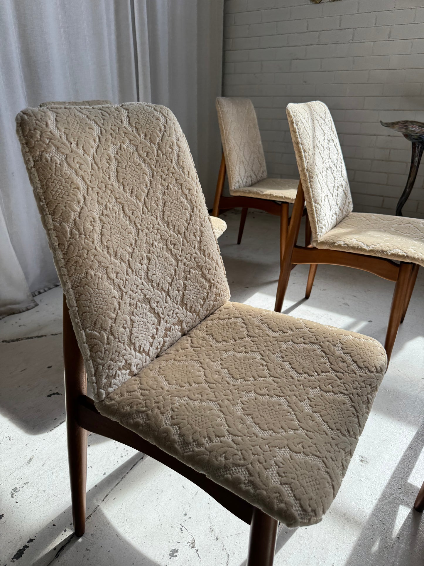 Parker Model 118 Dining Chair Set (6)
