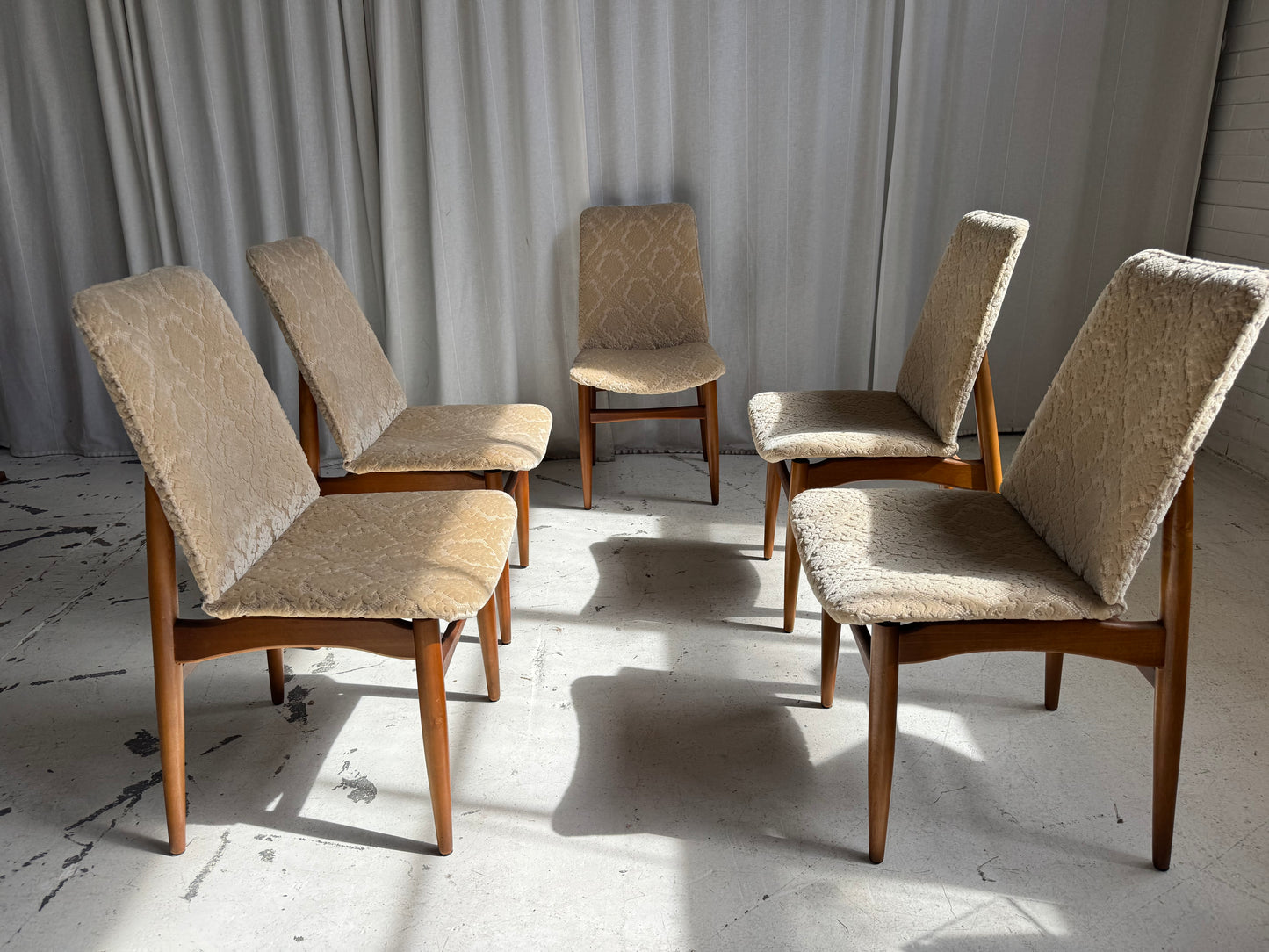 Parker Model 118 Dining Chair Set (6)