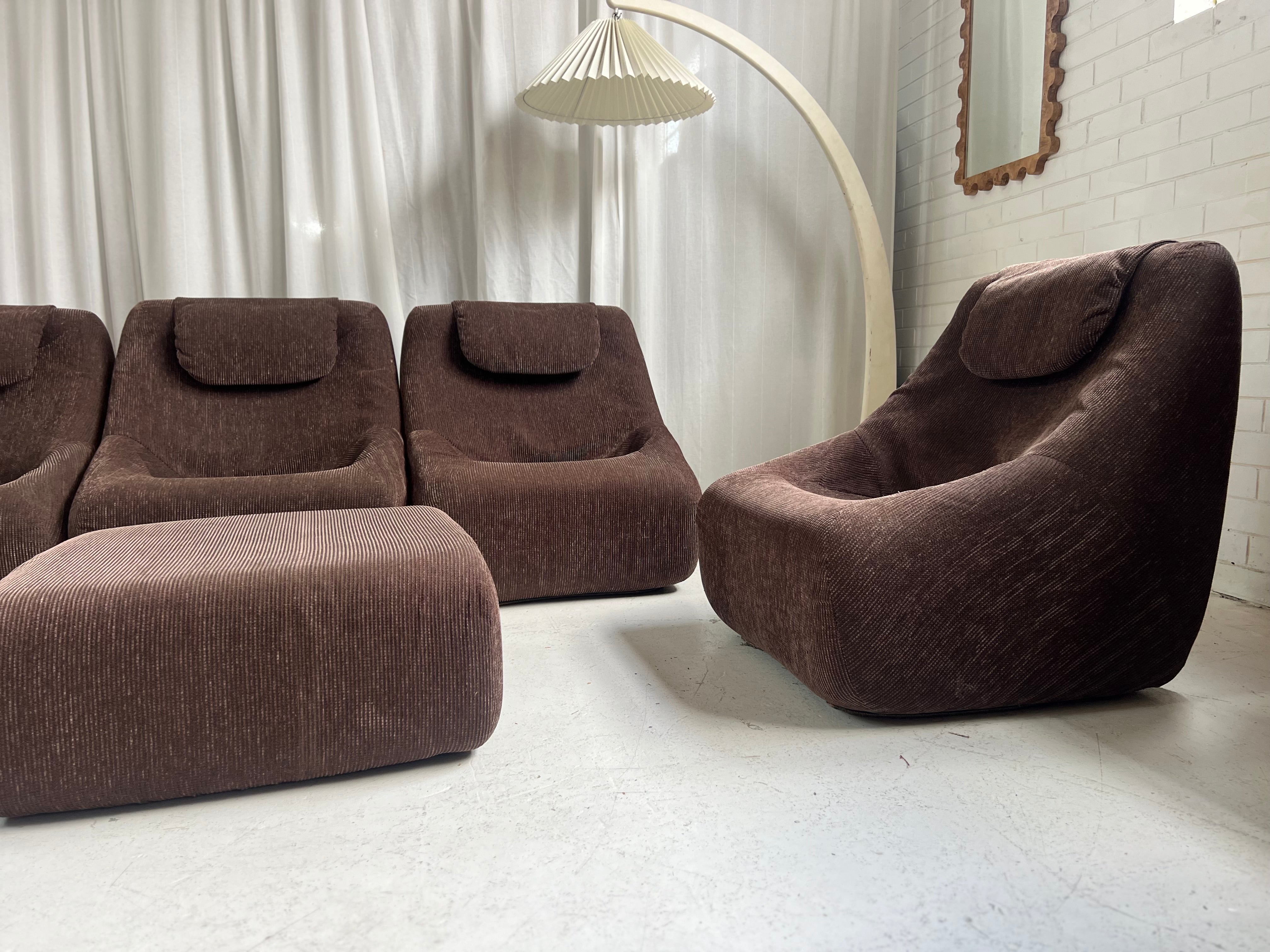 Vintage Featherston IV Modular - Choc Corduroy – Mood Objects