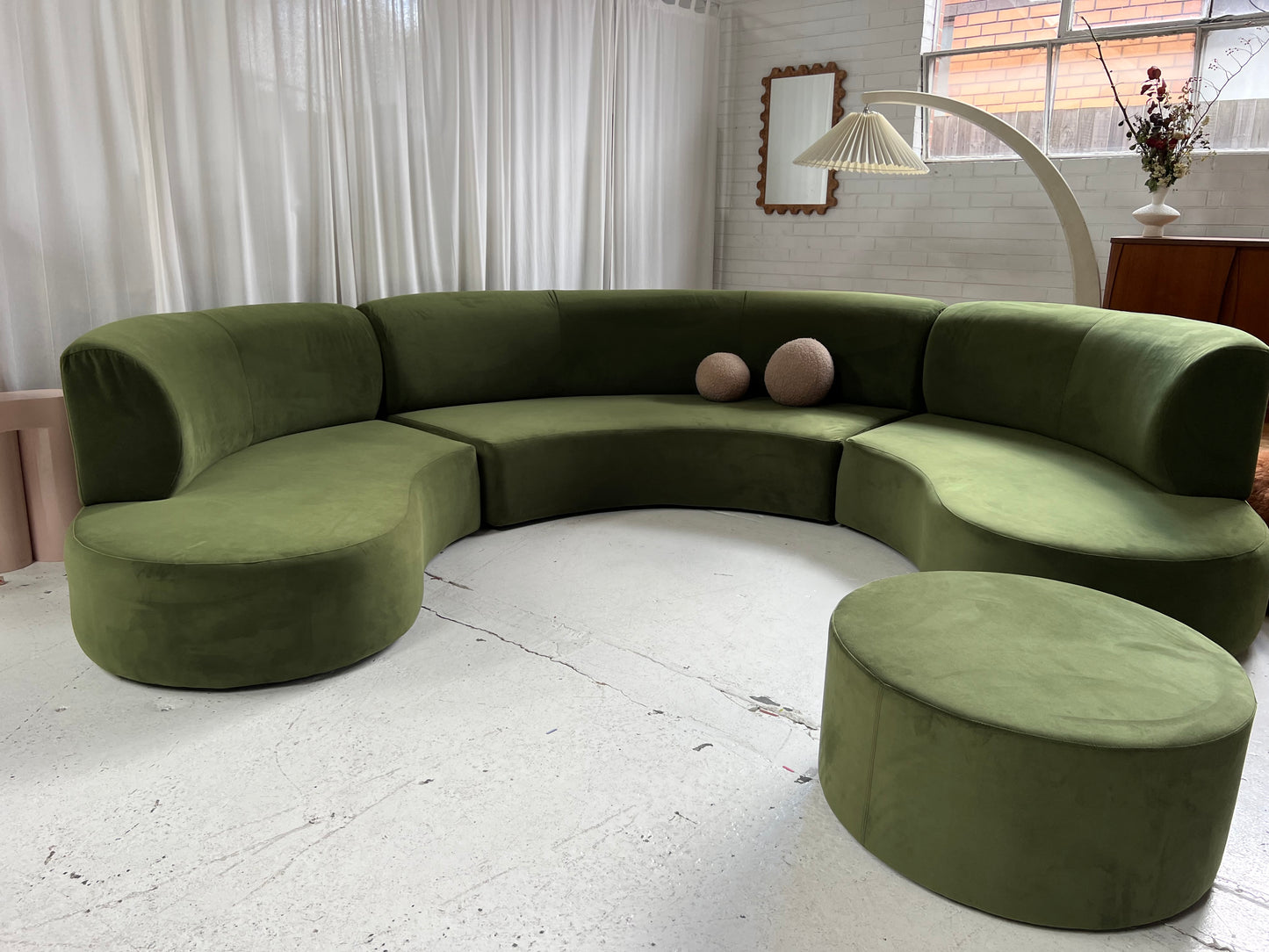 Large Green Curvy Sofa Set
