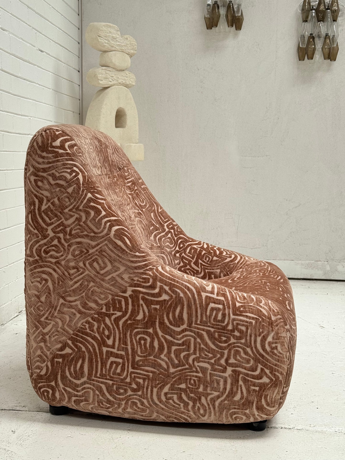 Featherston Numero IV Chair
