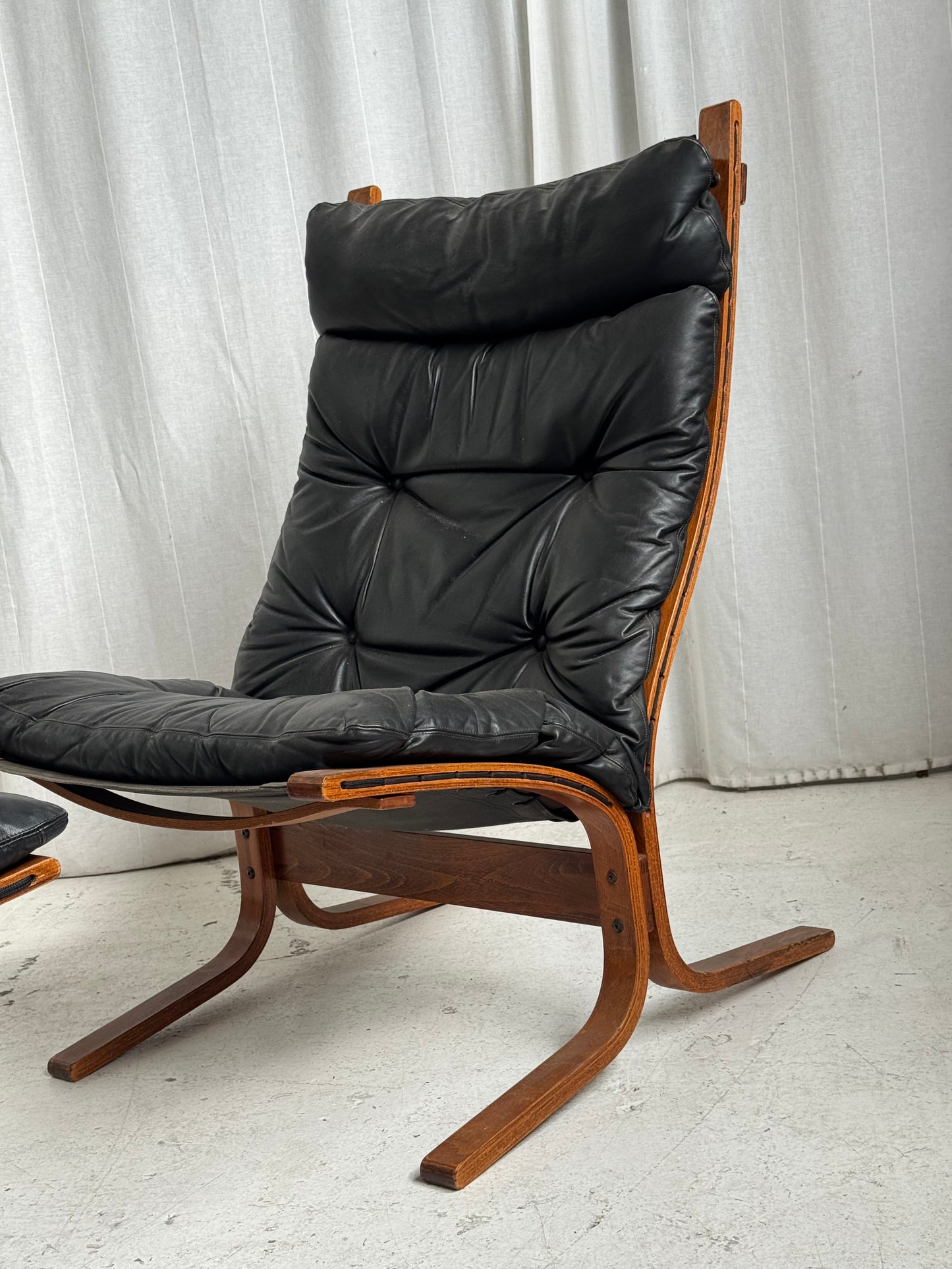 Ingmar Relling Siesta Chair & Ottoman Set