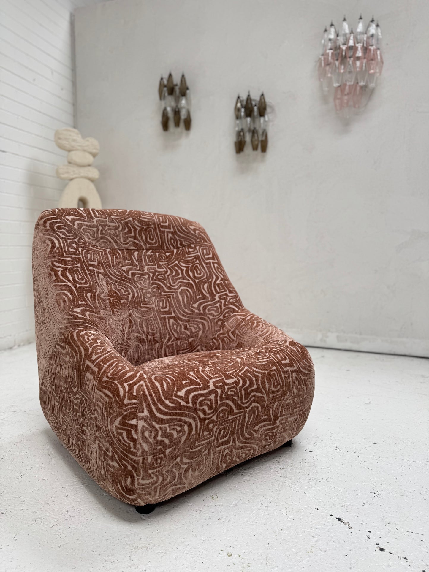 Featherston Numero IV Chair